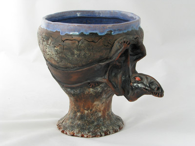 035-pterodactyl_pot.jpg